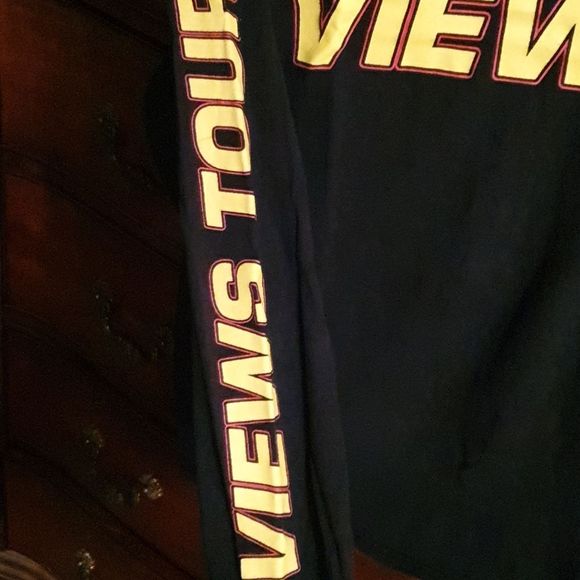 Men's Black Views Tour Tee sz M - Picture 2 of 4